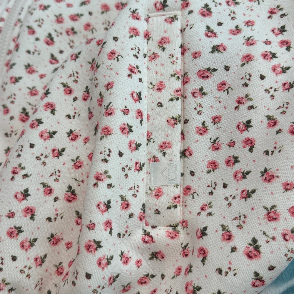 NWT Blogilates Marshmallow Full Zip Hooded Sweatshirt -Cream Floral-S - Picture 5 of 6